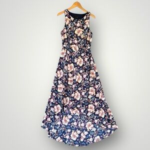 🎉5 for $45🎉 Darian dress maxi long open back size 8